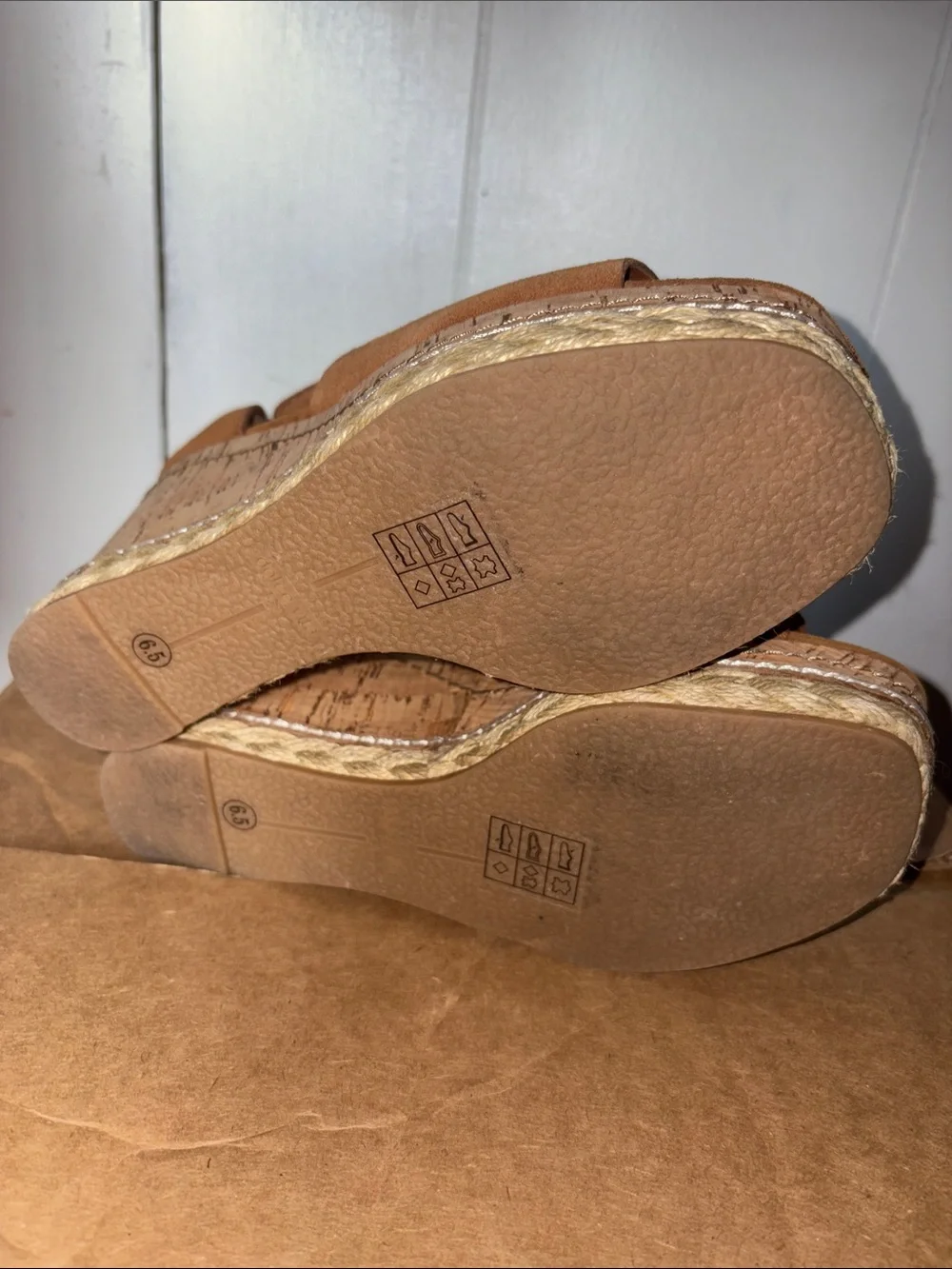 Dolce Vita Suede Ankle-Strap Cork Wedge Sandals size 6.5